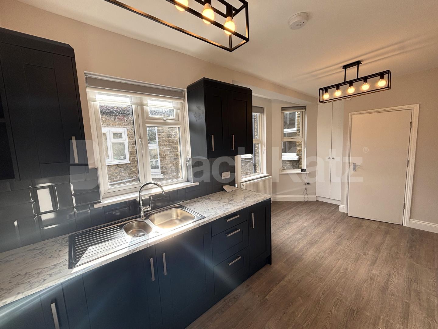 Larger than average & completely refurbished throughout Trundleys Road , Surrey Quays 