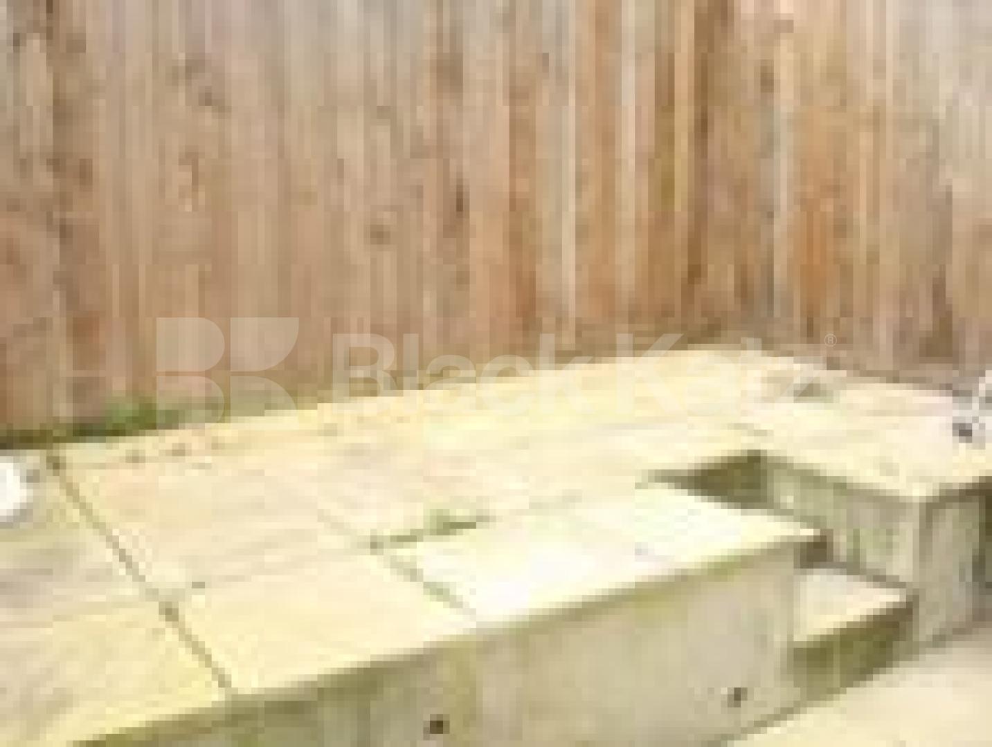 			New Instruciton, 2 Bedroom, 1 bath, 1 reception Flat			 York Way, CAMDEN BORDERS N7