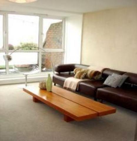 			Must be seen, 3 Bedroom, 1 bath, 1 reception Flat			 Dart Street, QUEENS PARK W9