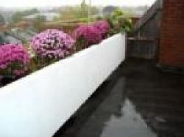 			Must be seen, 3 Bedroom, 1 bath, 1 reception Flat			 Dart Street, QUEENS PARK W9