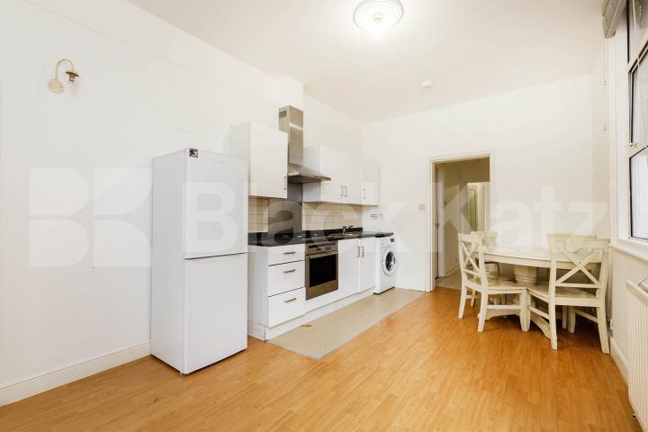 A well-presented three-bedroom property to rent on Roxborough Road, Harrow.The home offers three double bedrooms, a small open-plan reception area, and a private garden Roxborough Road, Harrow, HA1,  Harrow