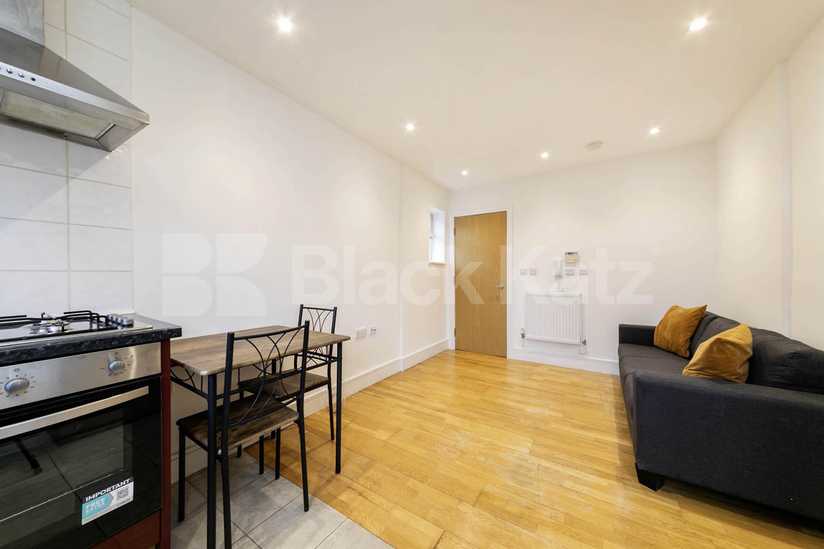 Located on the sought-after Charteris Road in the heart of Queens Park, this beautifully redecorated two-bedroom, two-bathroom apartment offers stylish and contemporary living.The property features two generous double bedrooms, both with space for de Charteris Road, Queens Park, NW6,  London