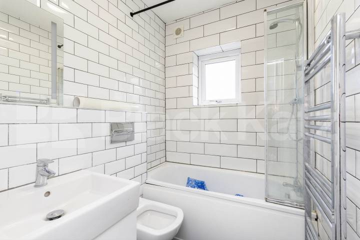 Suitable for Sharers or a Family Caddington Road, London, NW2,  London