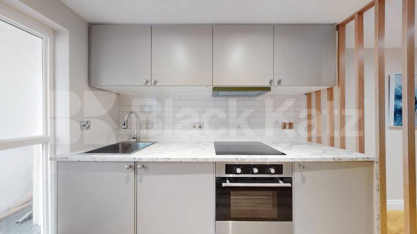 Newly renovated self-contained studio apartment available now on Sandwell Crescent, NW6 Sandwell Crescent, West Hampstead, NW6 (All bills Included),  London