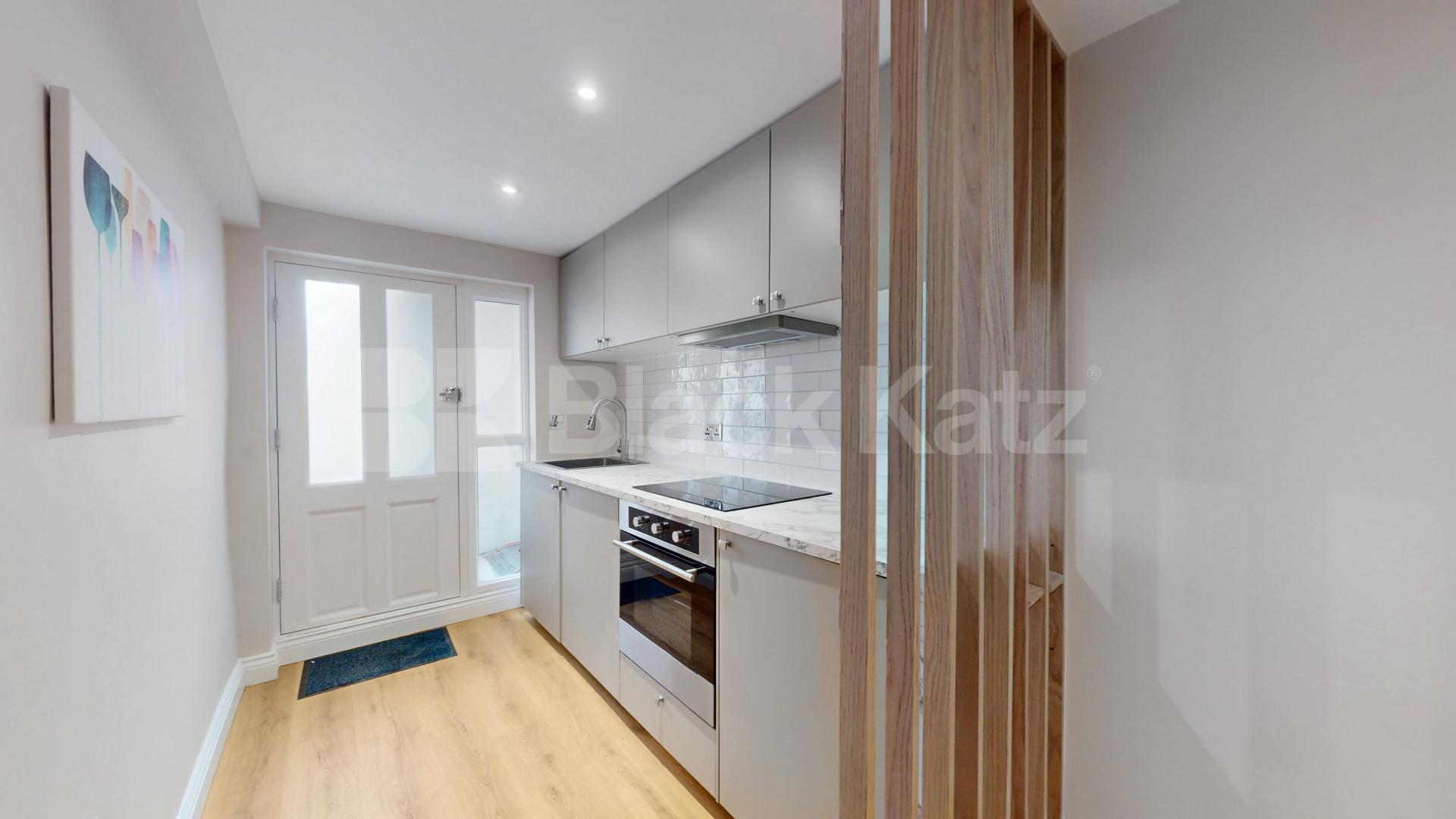 Newly renovated self-contained studio apartment available now on Sandwell Crescent, NW6 Sandwell Crescent, West Hampstead, NW6 (All bills Included),  London