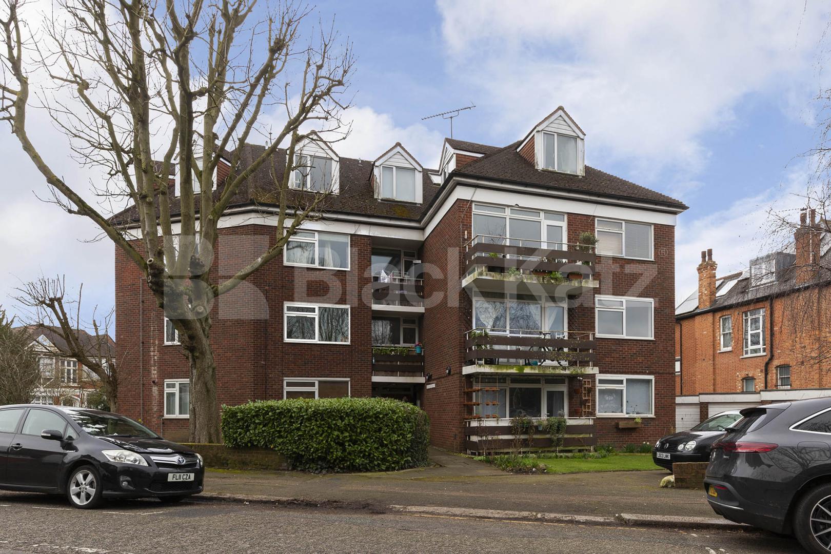 			2 Bedroom, 1 bath, 1 reception 			 Mapesbury Road, Teignmouth Court, NW2,  Teignmouth Court