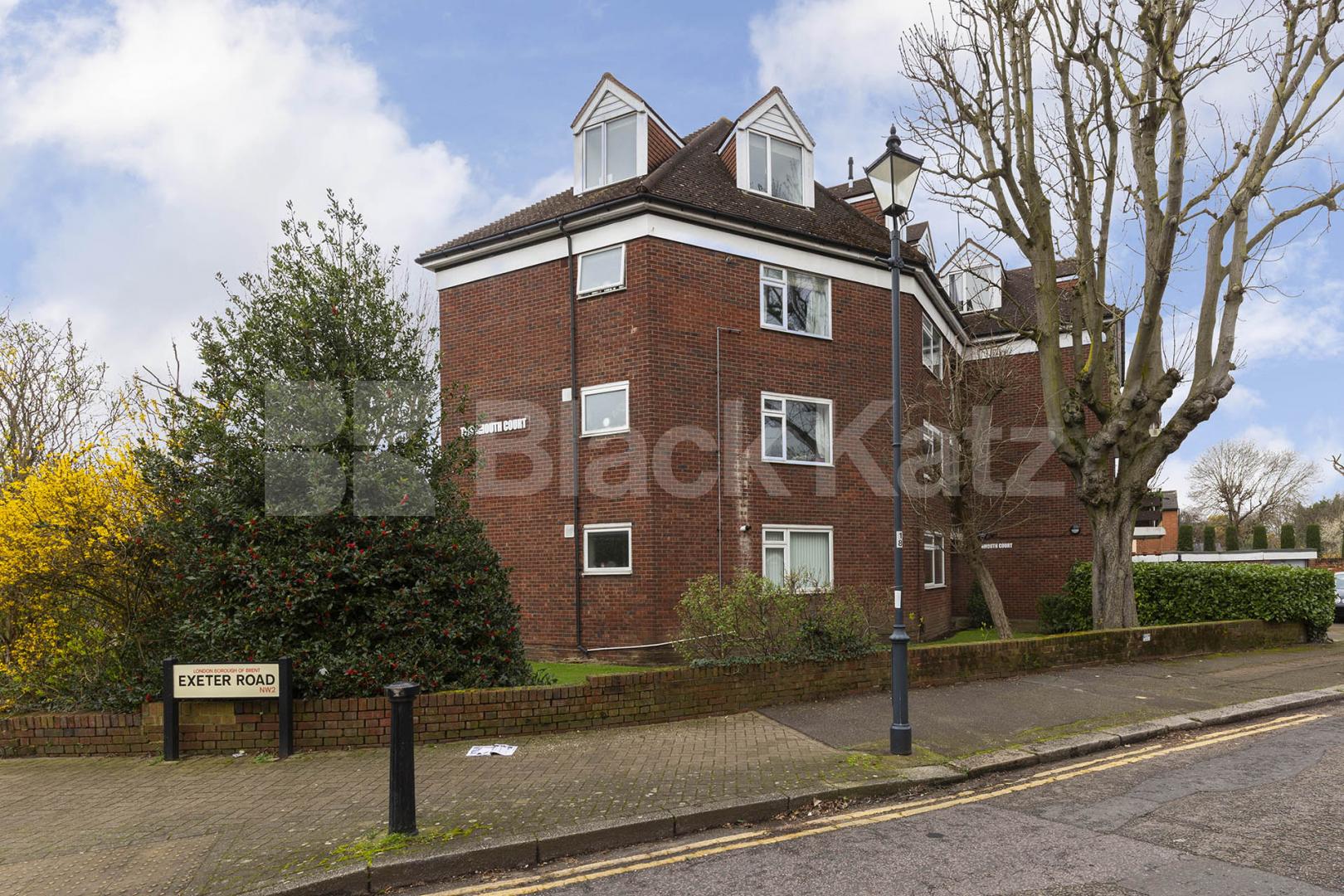 			2 Bedroom, 1 bath, 1 reception 			 Mapesbury Road,  Teignmouth Court  NW2