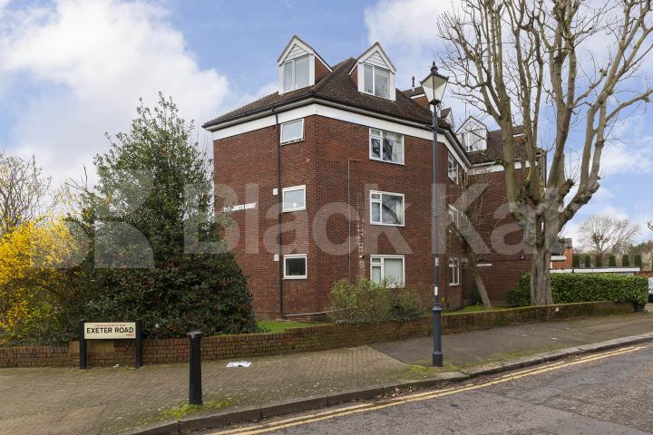 			2 Bedroom, 1 bath, 1 reception 			 Mapesbury Road, Teignmouth Court, NW2,  Teignmouth Court