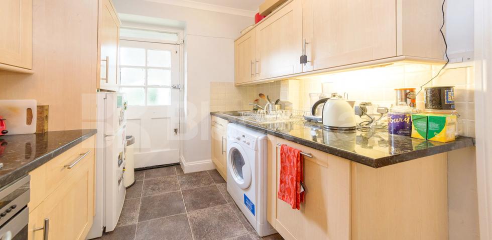 A spacious and well-presented three-bedroom garden flat situated on the popular Ebbsfleet Road, NW2 Ebbsfleet Road, London, NW2,  London
