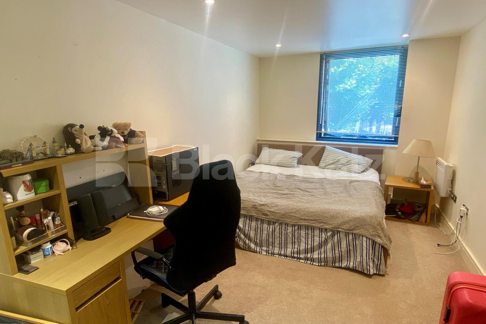 			2 Bedroom, 2 bath, 1 reception Apartment			 Southwark Bridge Road, London Bridge