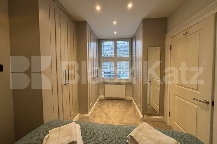 Stylish & contemporary maisonette flooded with natural light  Freedom Street, Battersea 