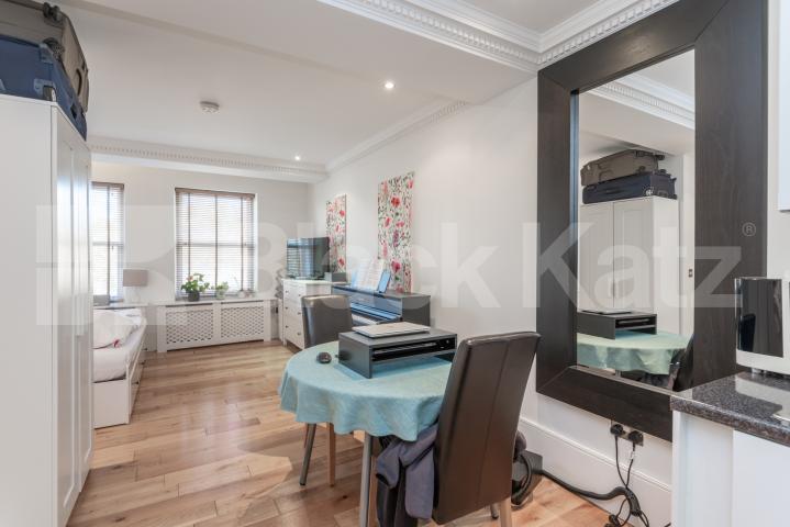 Spacious studio recently refurbished to a modern standard  Fitzjohns Avenue, Swiss Cottage