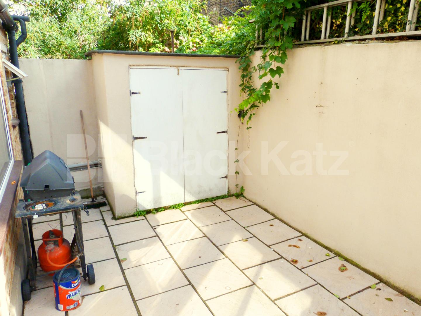 			NEW INSTRUCTION, 1 Bedroom, 1 bath, 1 reception Apartment			 Halford Road, Fulham