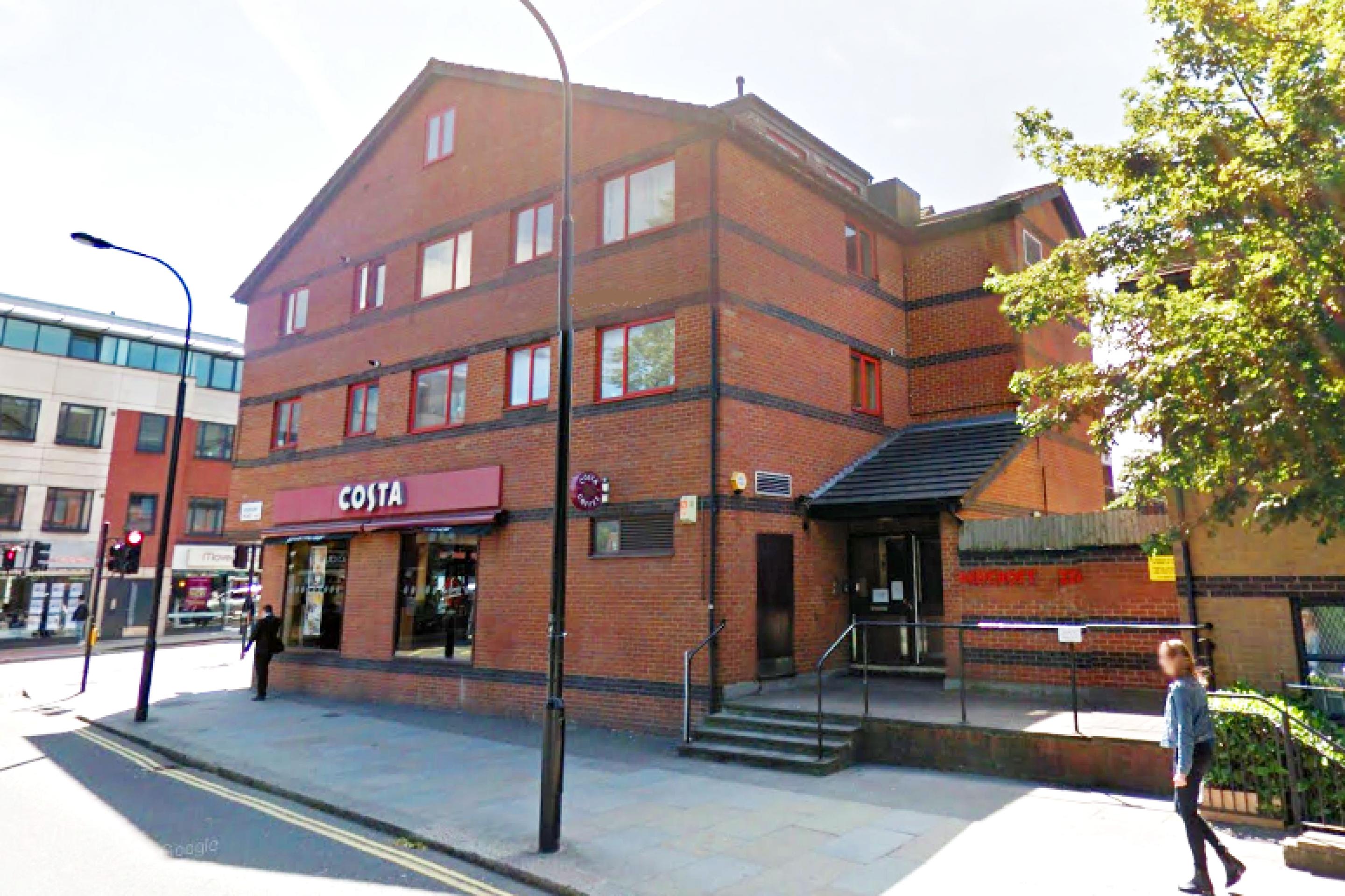 			UNDER OFFER , 3 Bedroom, 1 bath, 1 reception Flat			 West End Lane, WEST HAMPSTEAD NW6