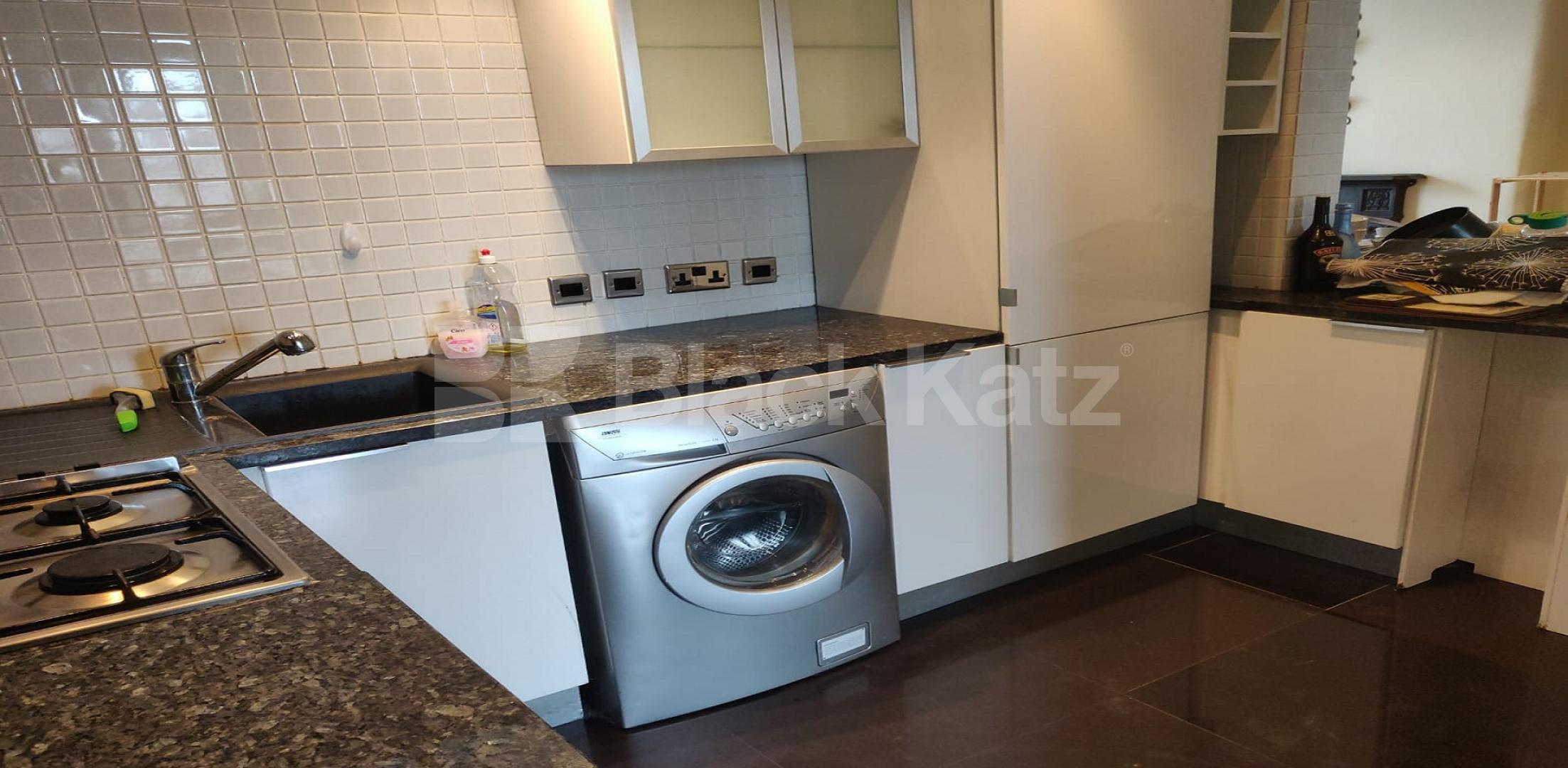 			NEW INSTRUCTION, 2 Bedroom, 1 bath, 1 reception Apartment			 Old Kent Road, SE1