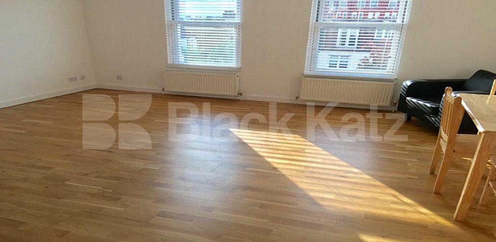 			UNDER OFFER, 2 Bedroom, 1 bath, 1 reception Apartment			 Alfriston Road, Clapham 