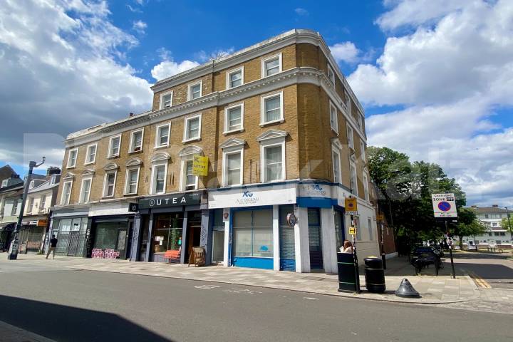 Beautiful  775 Sq. Ft. period conversion   Garland House Deptford High Street , Deptford