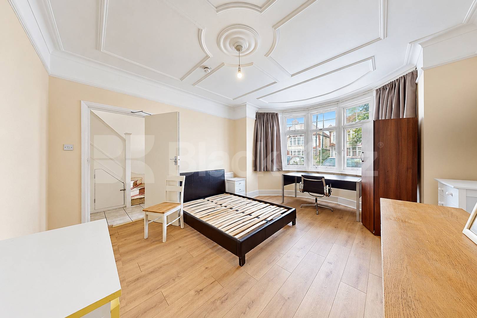 Newly Refurbished Five Bedroom House with Large Garden & Off-Street Berkshire Gardens, Bounds Green