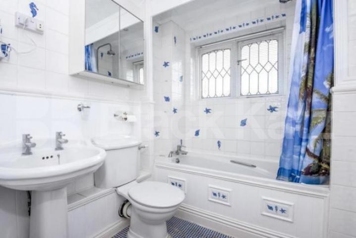 			NEW INSTRUCTION (Includes Parking), 3 Bedroom, 1 bath, 1 reception End Terraced House			 Surrey Water Raod., Canada Water