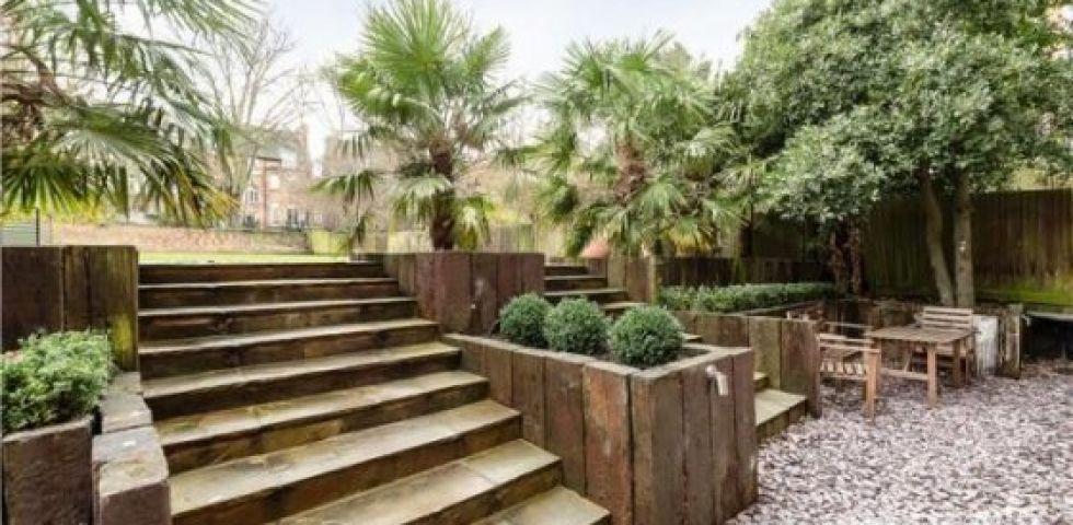 			UNDER OFFER , 1 Bedroom, 1 bath, 1 reception Apartment			 Fitzjohns Avenue, HAMPSTEAD