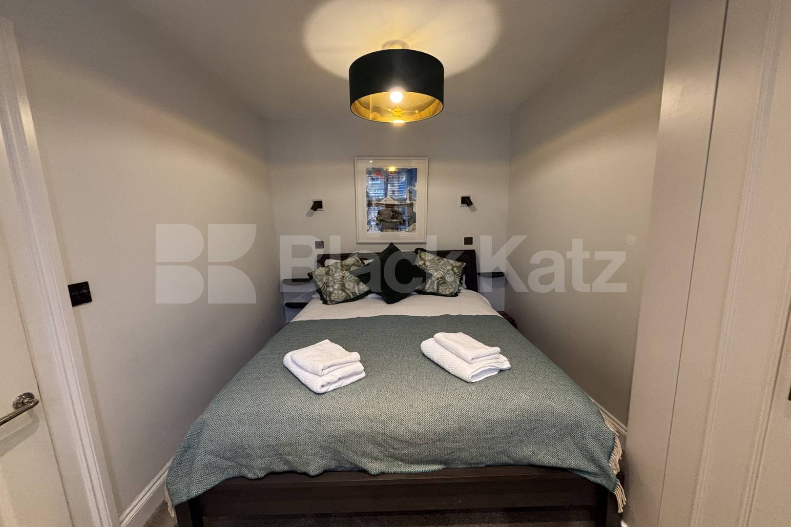 Stylish & contemporary maisonette flooded with natural light  Freedom Street, Battersea 