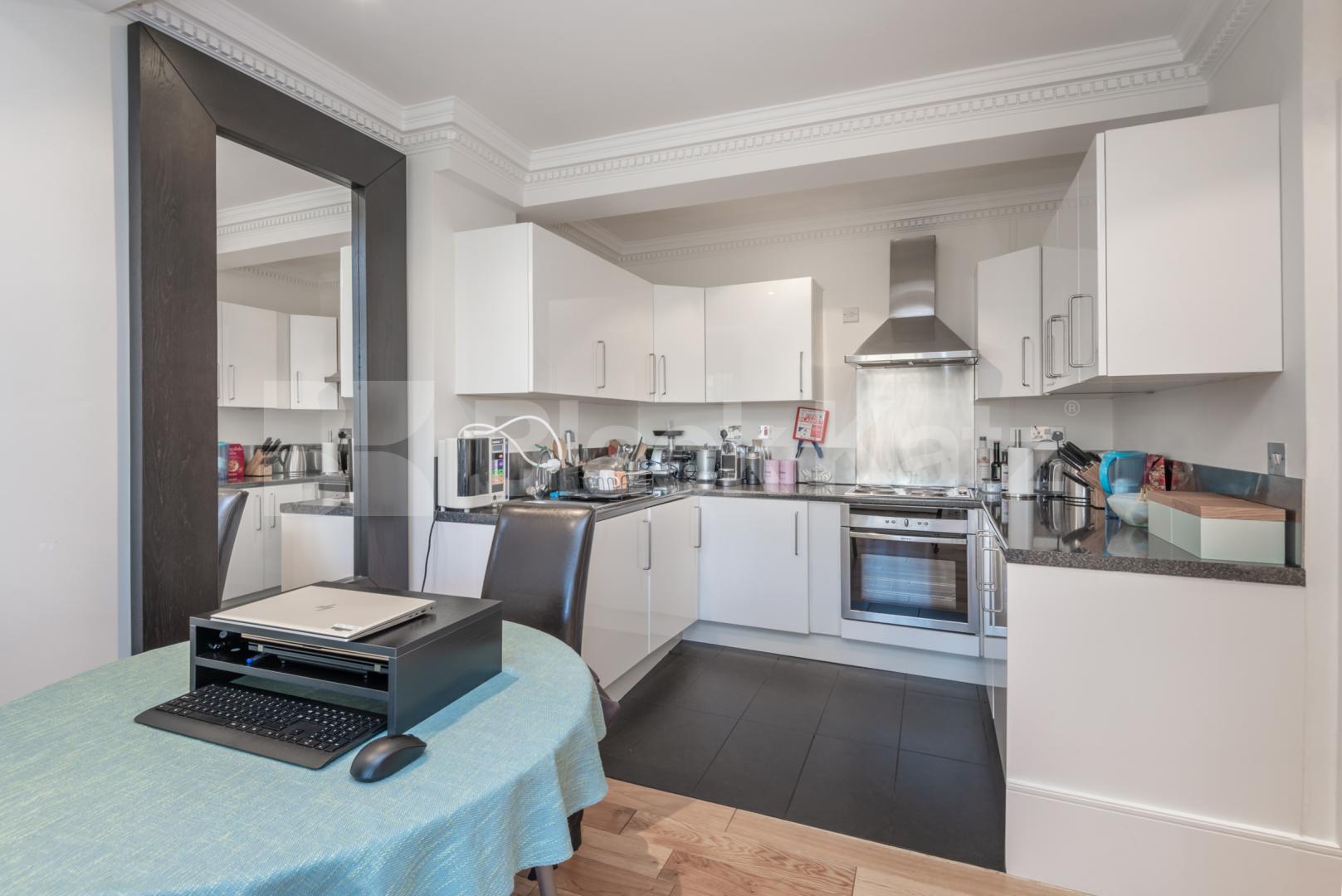 Spacious studio recently refurbished to a modern standard  Fitzjohns Avenue, Swiss Cottage