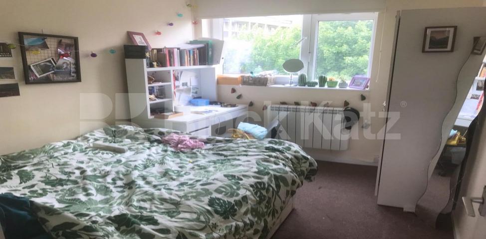 			LET , 3 Bedroom, 1 bath, 1 reception Apartment			 St. Georges Road , Lambeth North / Southwark 