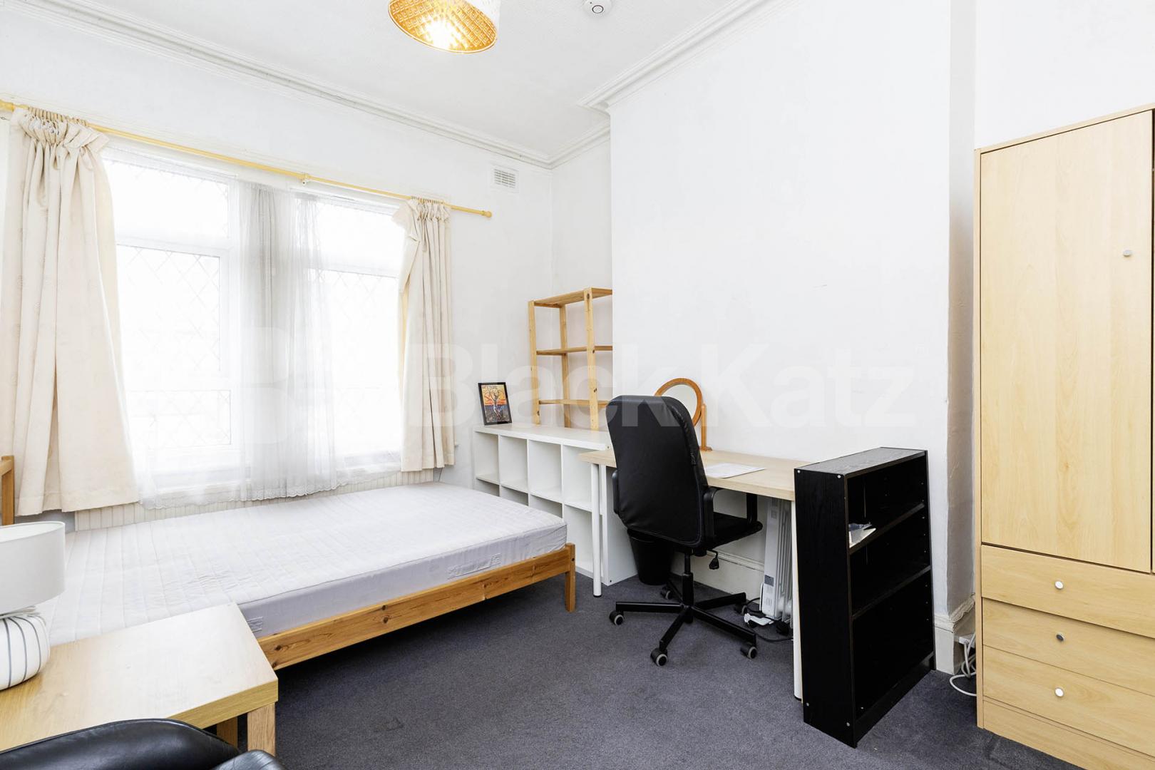 A spacious and well-presented three-bedroom, one-bathroom flat available to rent on the sought-after Saltram Crescent, W9 Saltram Crescent, Maida Vale, W9 (Water bill Included),  London