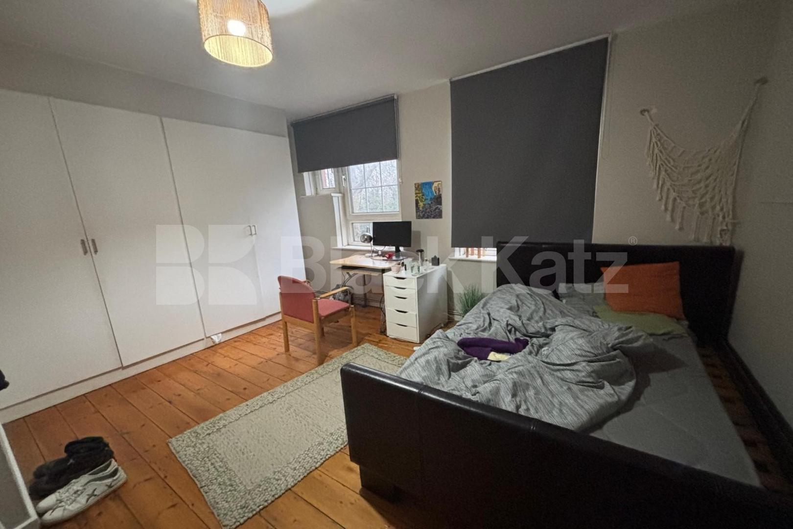 Superbly located & offering over 1034 Sq.Ft. of living & entertaining space  Renton Close, Brixton