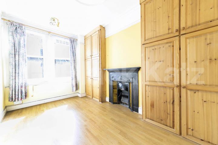 A beautifully presented and generously proportioned three-bedroom house situated on the sought-after Galloway Road, W12 Galloway Road, London, W12,  London