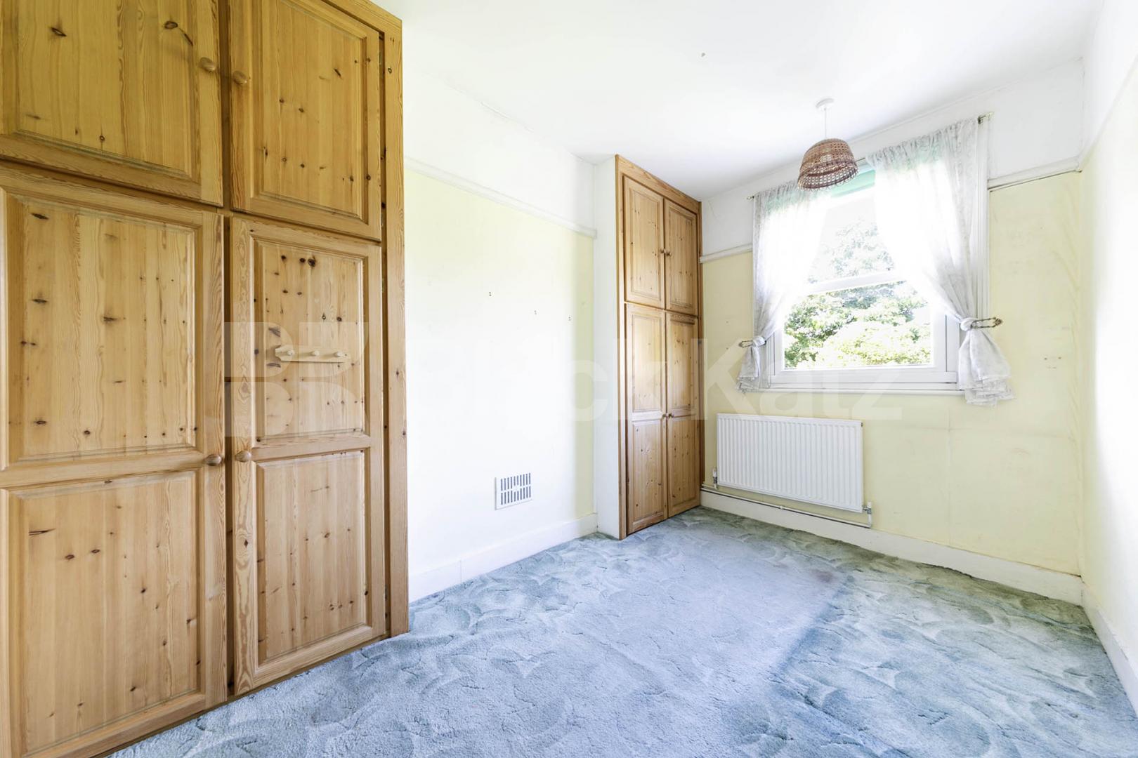 A beautifully presented and generously proportioned three-bedroom house situated on the sought-after Galloway Road, W12 Galloway Road, London, W12,  London