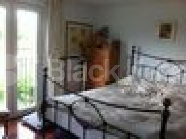 			NEW INSTRUCTION!, 5 Bedroom, 1 bath, 1 reception House			 Hermiston Avenue, CROUCH END