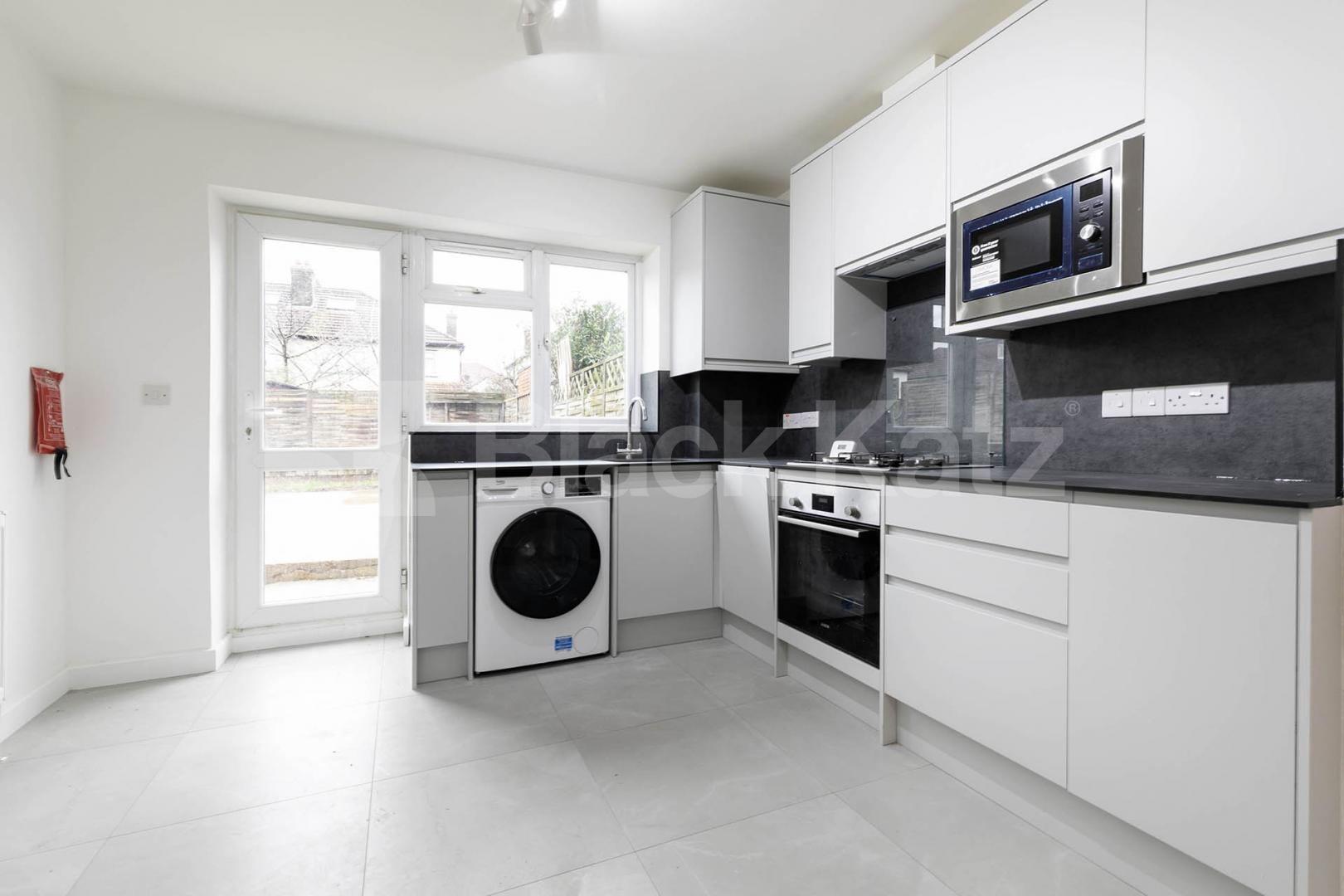 			2 Bedroom, 1 bath, 1 reception 			 Burnley Road, London, NW10,  London