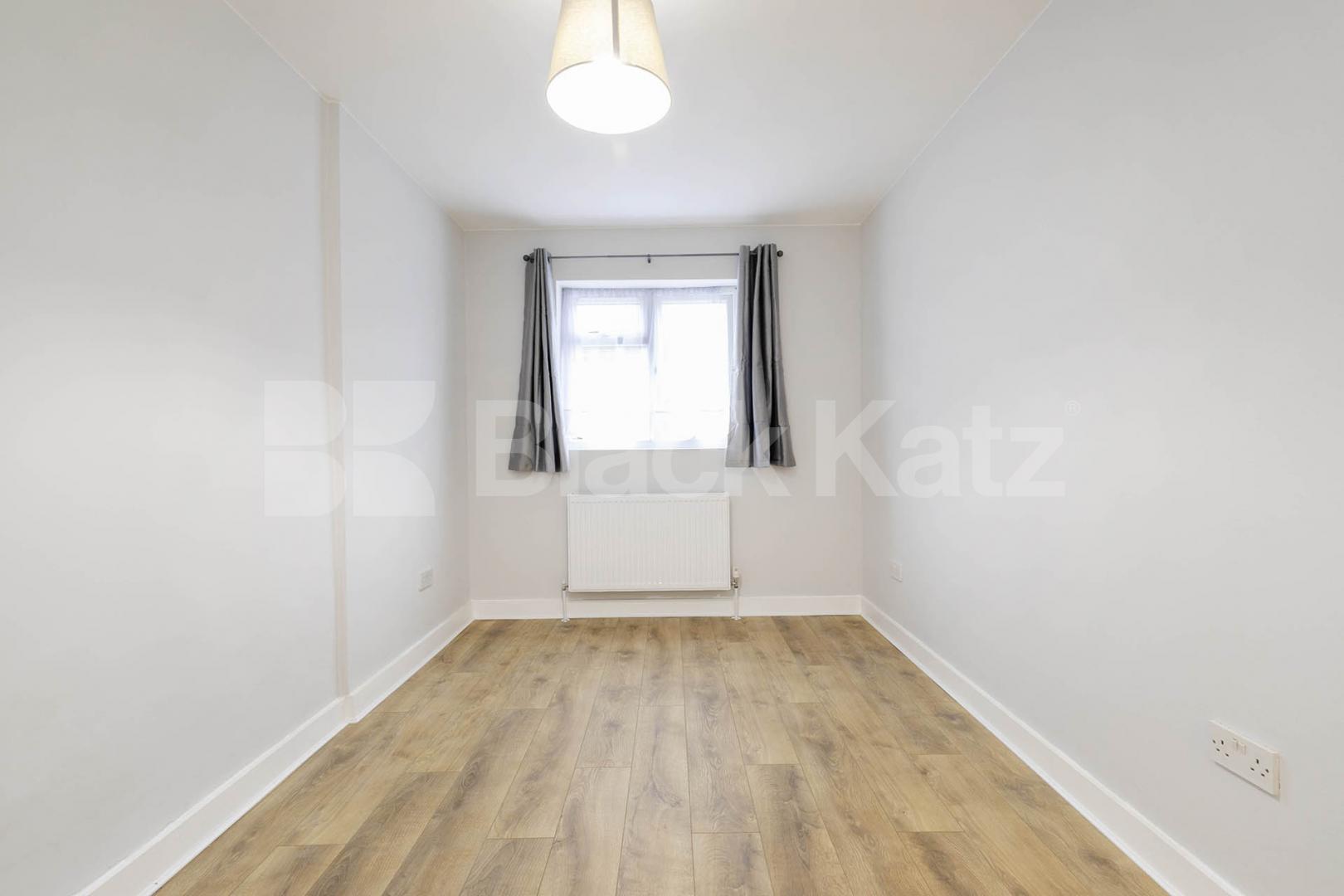 			2 Bedroom, 1 bath, 1 reception 			 Burnley Road, London, NW10,  London