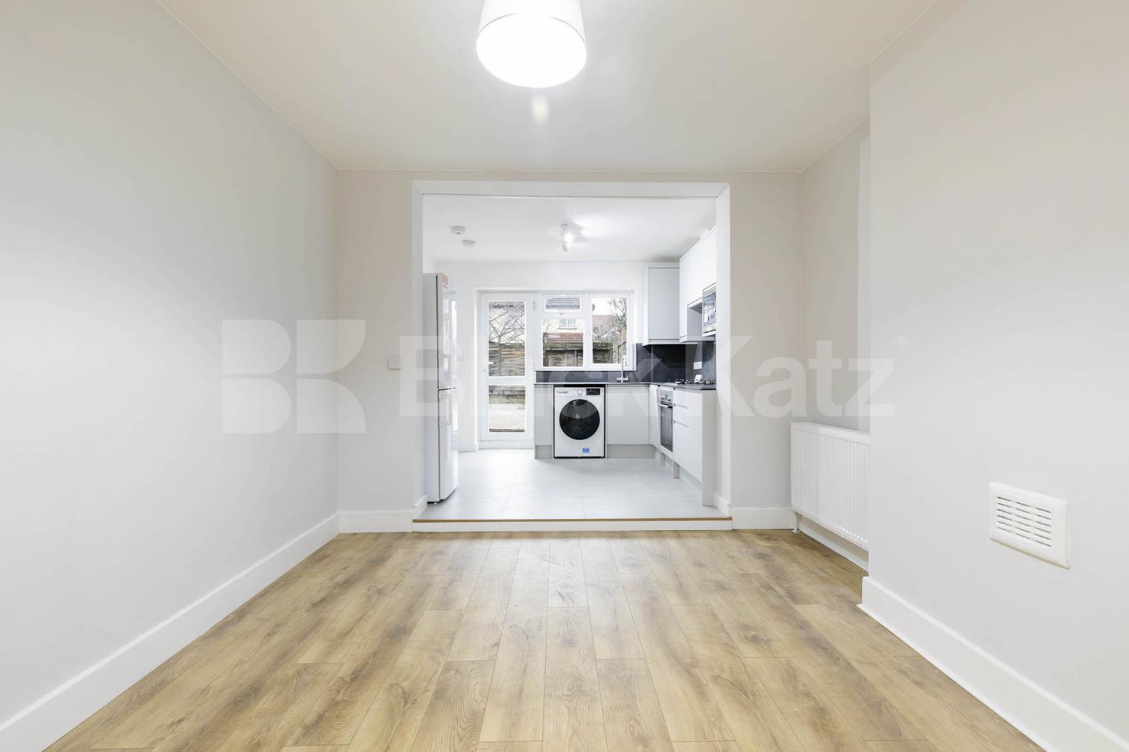 			2 Bedroom, 1 bath, 1 reception 			 Burnley Road, London, NW10,  London