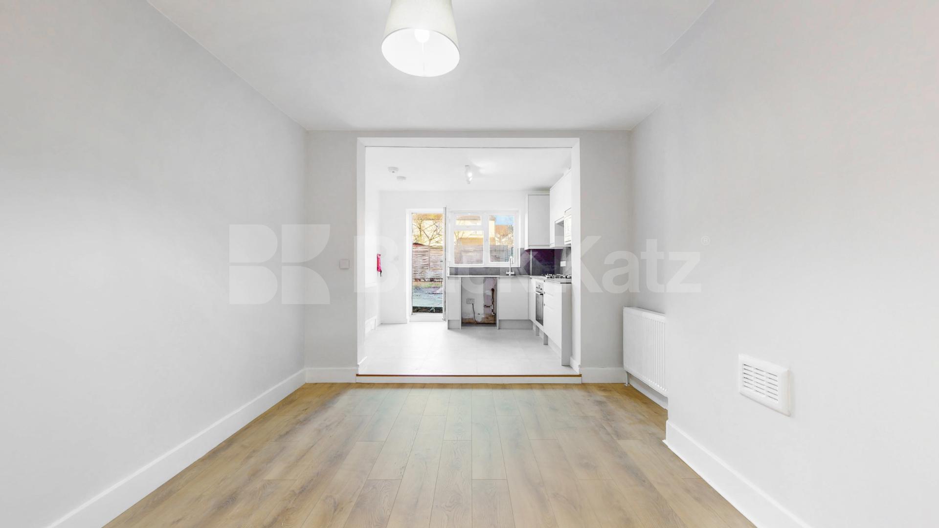 			2 Bedroom, 1 bath, 1 reception 			 Burnley Road,  London  NW10