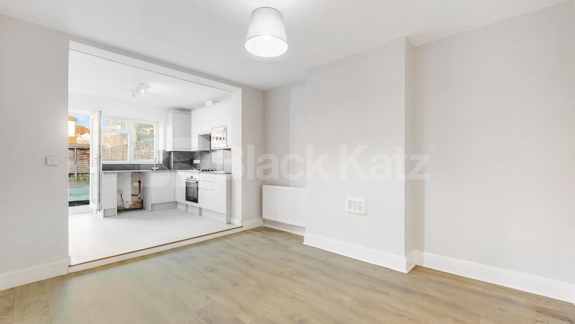 			2 Bedroom, 1 bath, 1 reception 			 Burnley Road,  London  NW10