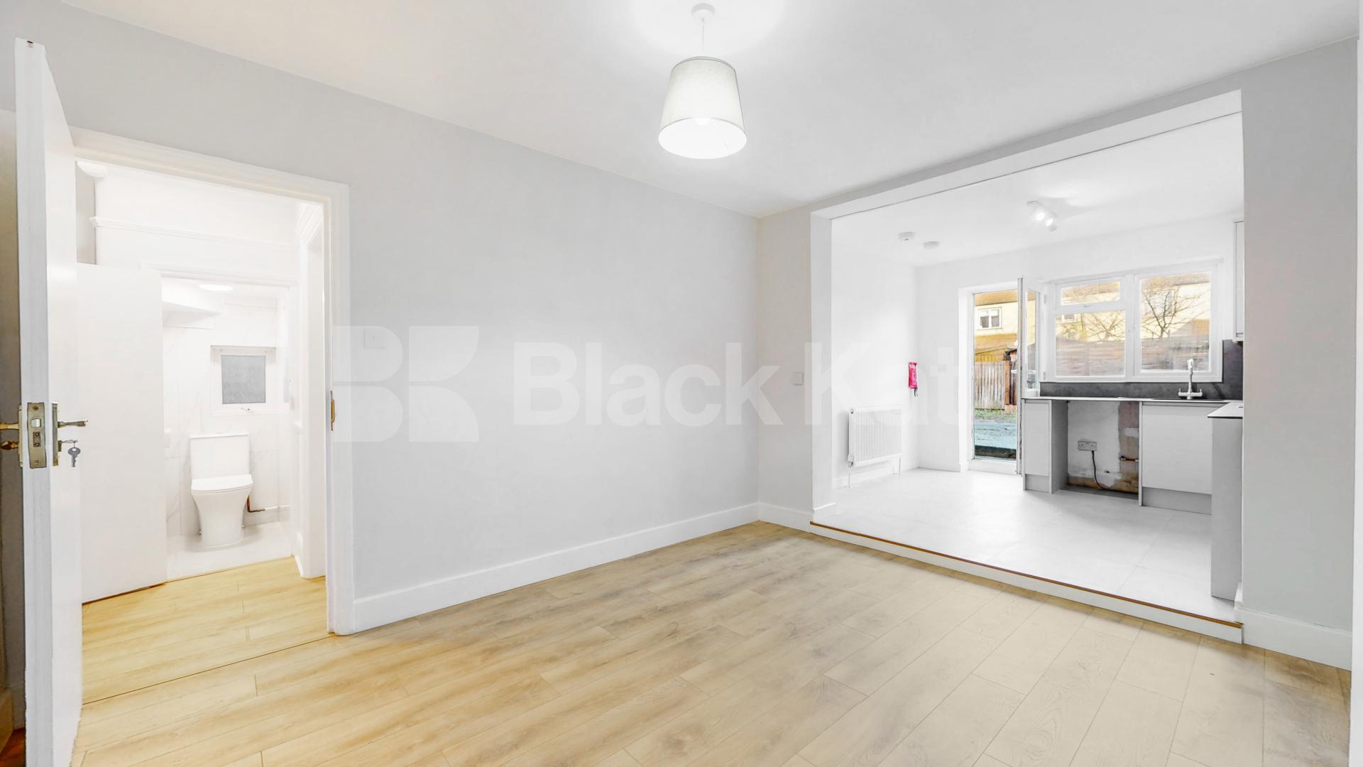 			2 Bedroom, 1 bath, 1 reception 			 Burnley Road,  London  NW10