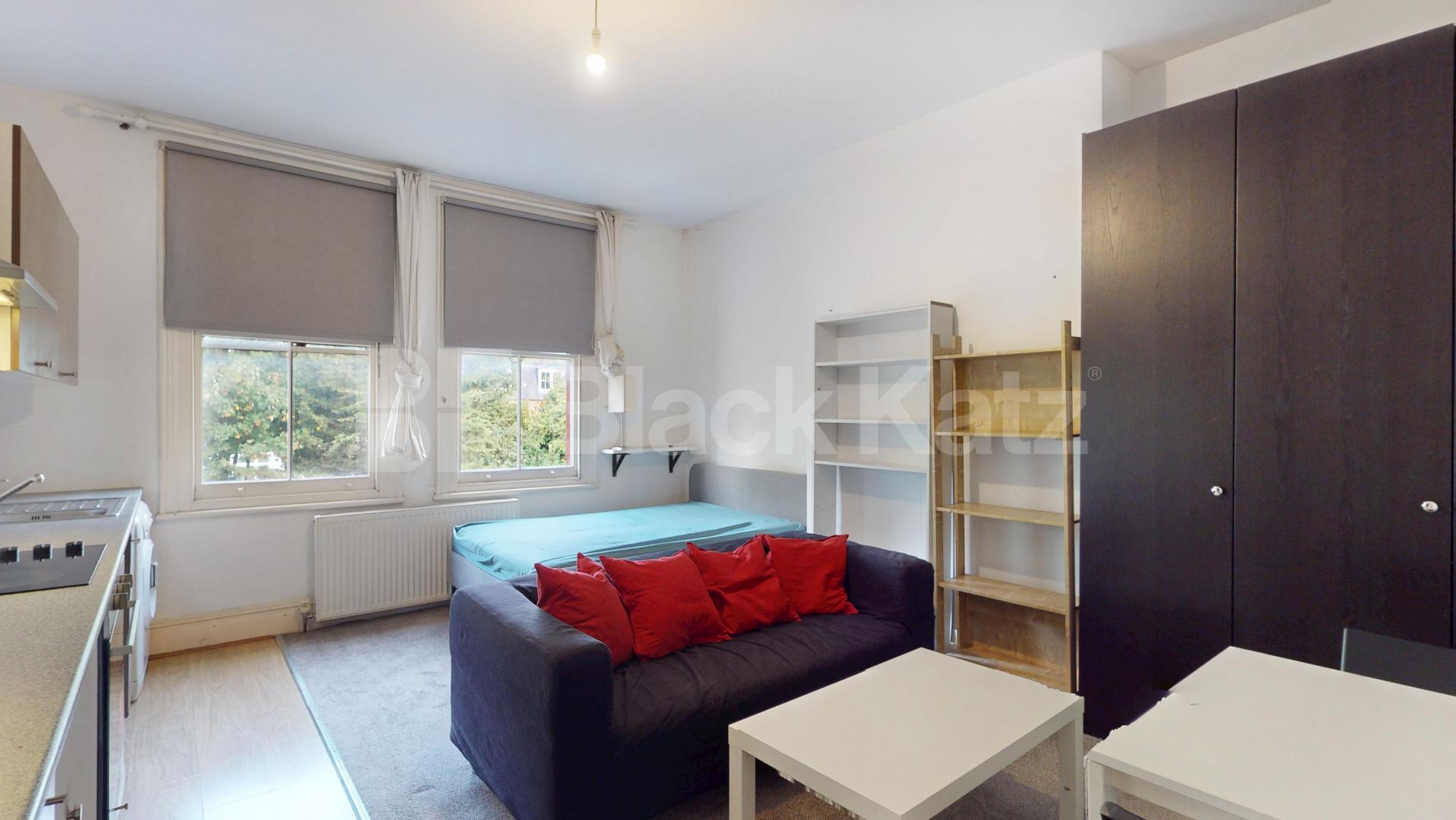 ***HEATING AND HOT WATER INCLUDED***This is a fantastic apartment set on the second floor of well maintained period house in the heart of West Hampstead Goldhurst Terrace, South Hampstead, NW6 (Heating and hot water Included),  London