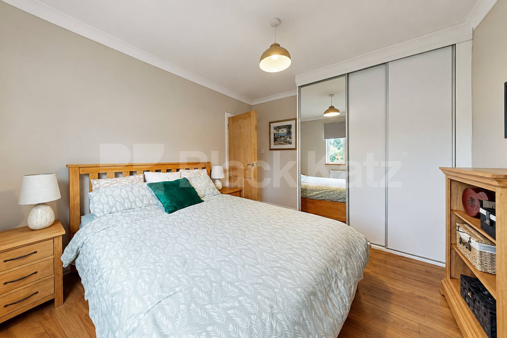 Flooded with natural light & boasting size, quality & location  Grafton Square, Clapham 