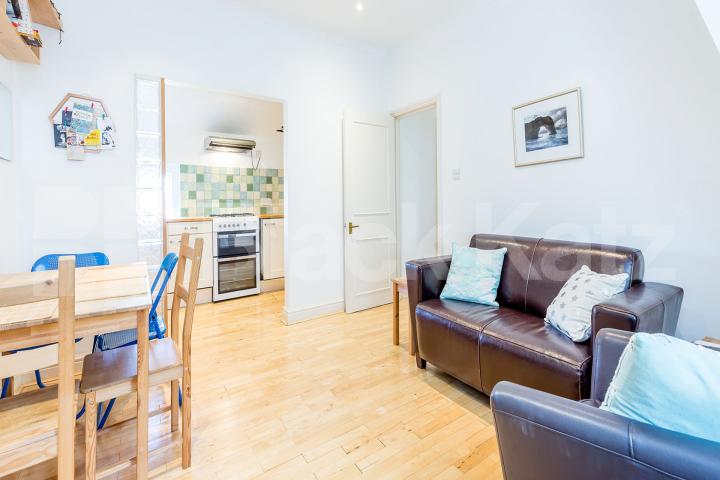 2 bed located within a bank conversion close to Hornsey Station Bank Chambers, Crouch End