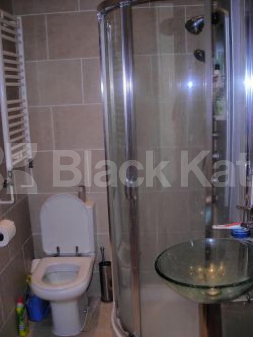 			1 Bedroom, 1 bath, 1 reception Flat			 Westbourne Terrace Road, BAYSWATER