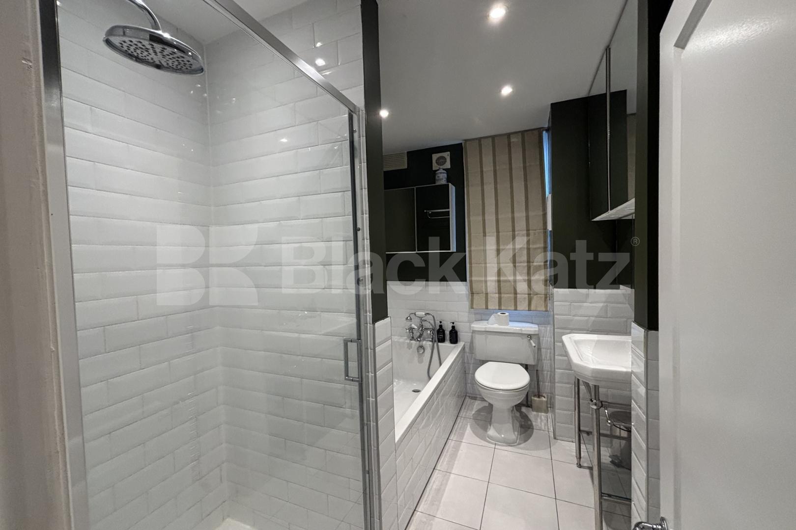 Stylish & contemporary maisonette flooded with natural light  Freedom Street, Battersea 