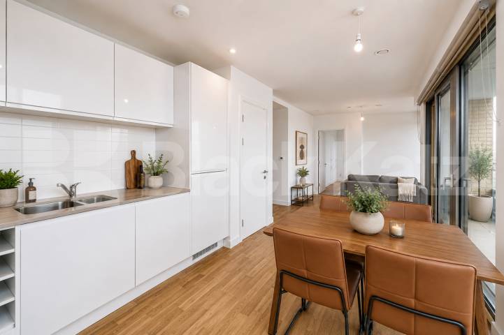 Luxury 1 Bed Apartment in Aster Apts N15 with Gym & Concierge Seven Sisters Road, Seven Sisters