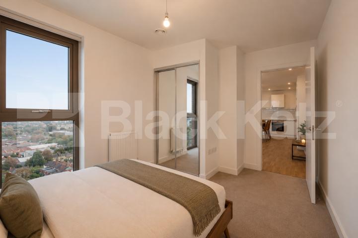 Luxury 1 Bed Apartment in Aster Apts N15 with Gym & Concierge Seven Sisters Road, Seven Sisters