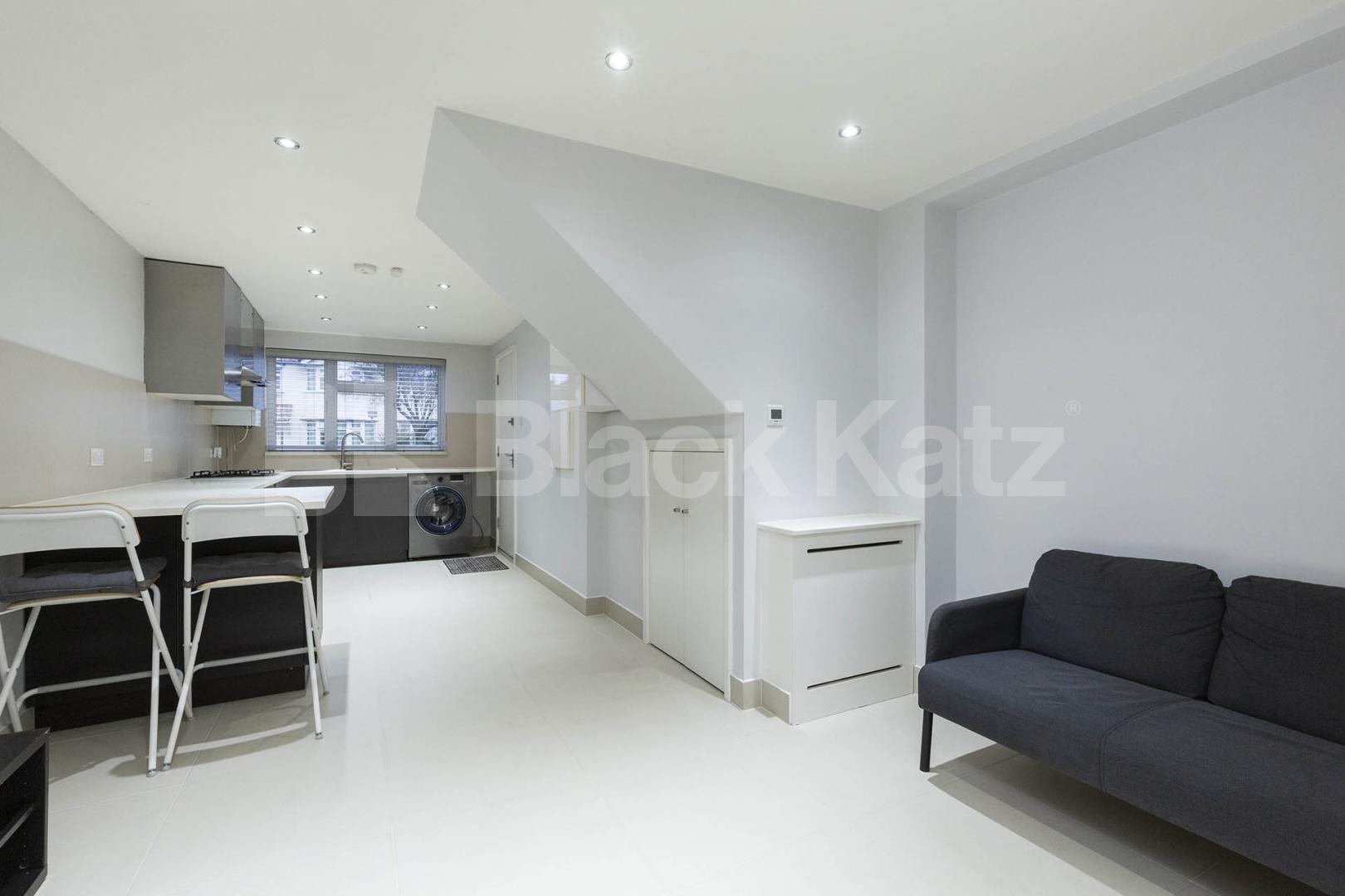 			1 Bedroom, 1 bath, 1 reception 			 Burnley Road, London, NW10,  London