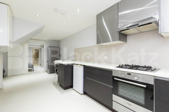 			1 Bedroom, 1 bath, 1 reception 			 Burnley Road, London, NW10,  London