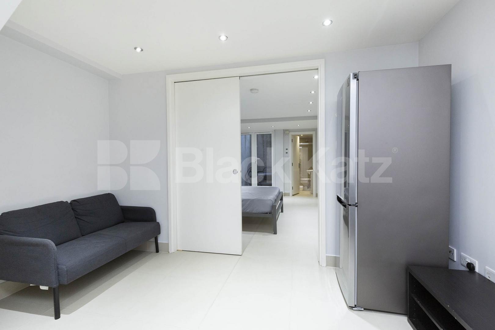 			1 Bedroom, 1 bath, 1 reception 			 Burnley Road, London, NW10,  London