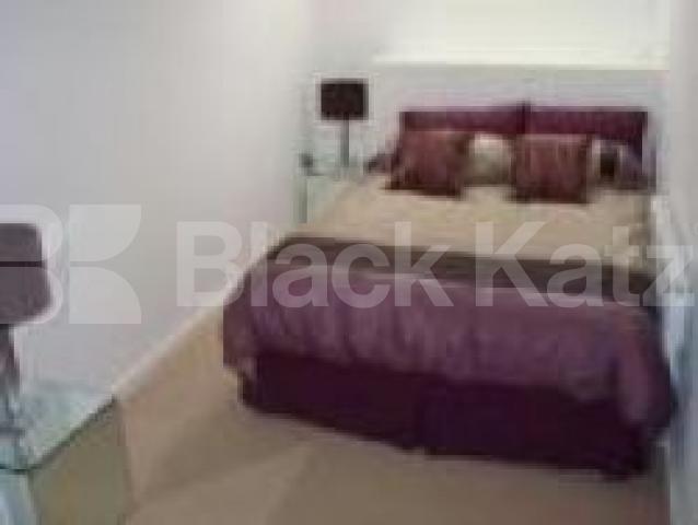 			MUST SEE !!!!!!!, 3 Bedroom, 1 bath, 1 reception House			 St Johns Way, Archway