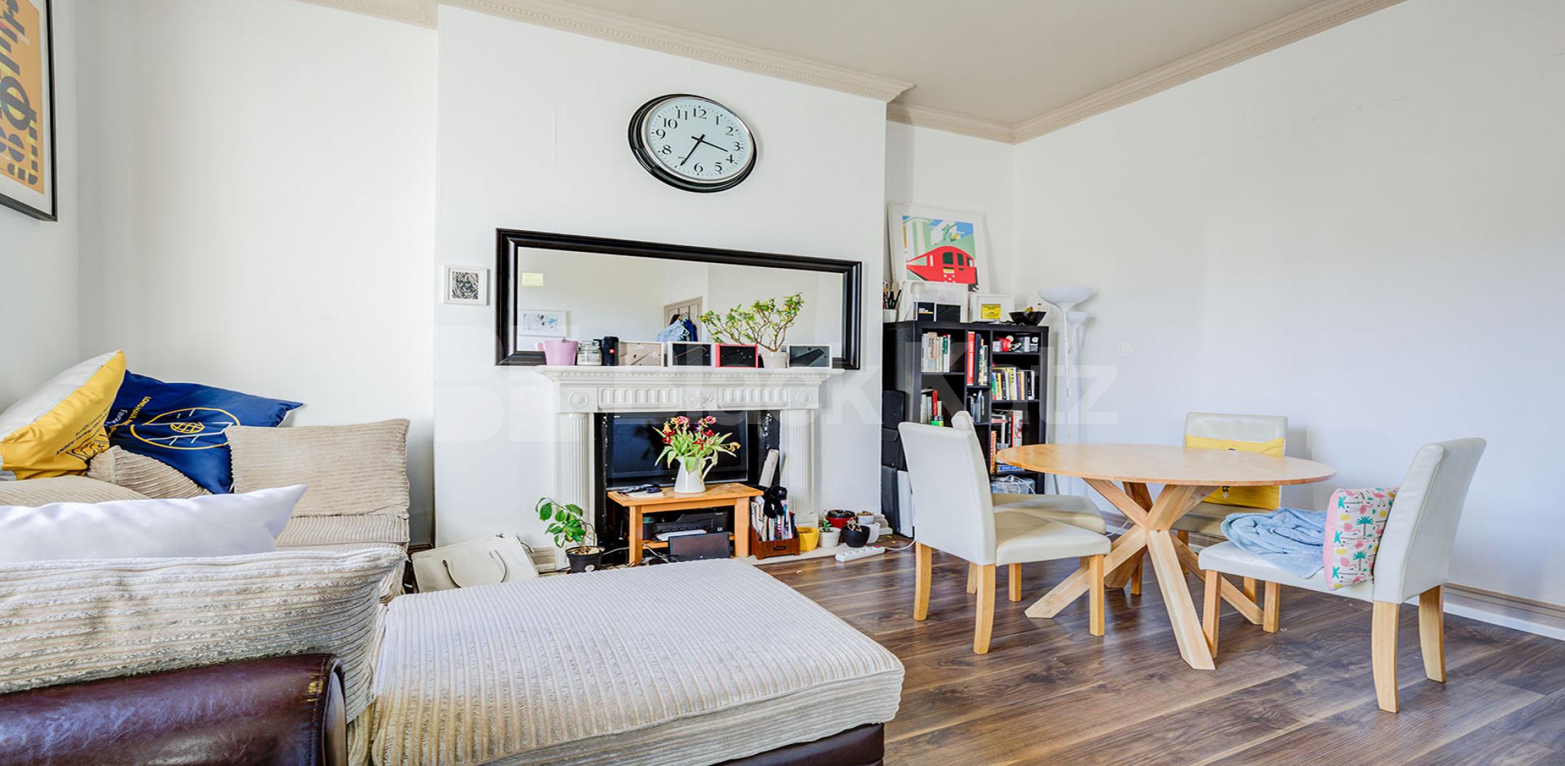 			2 Bedroom, 0 bath, 1 reception 			 Broadhurst Gardens,  Broadfield Broadhurst Gardens  NW6